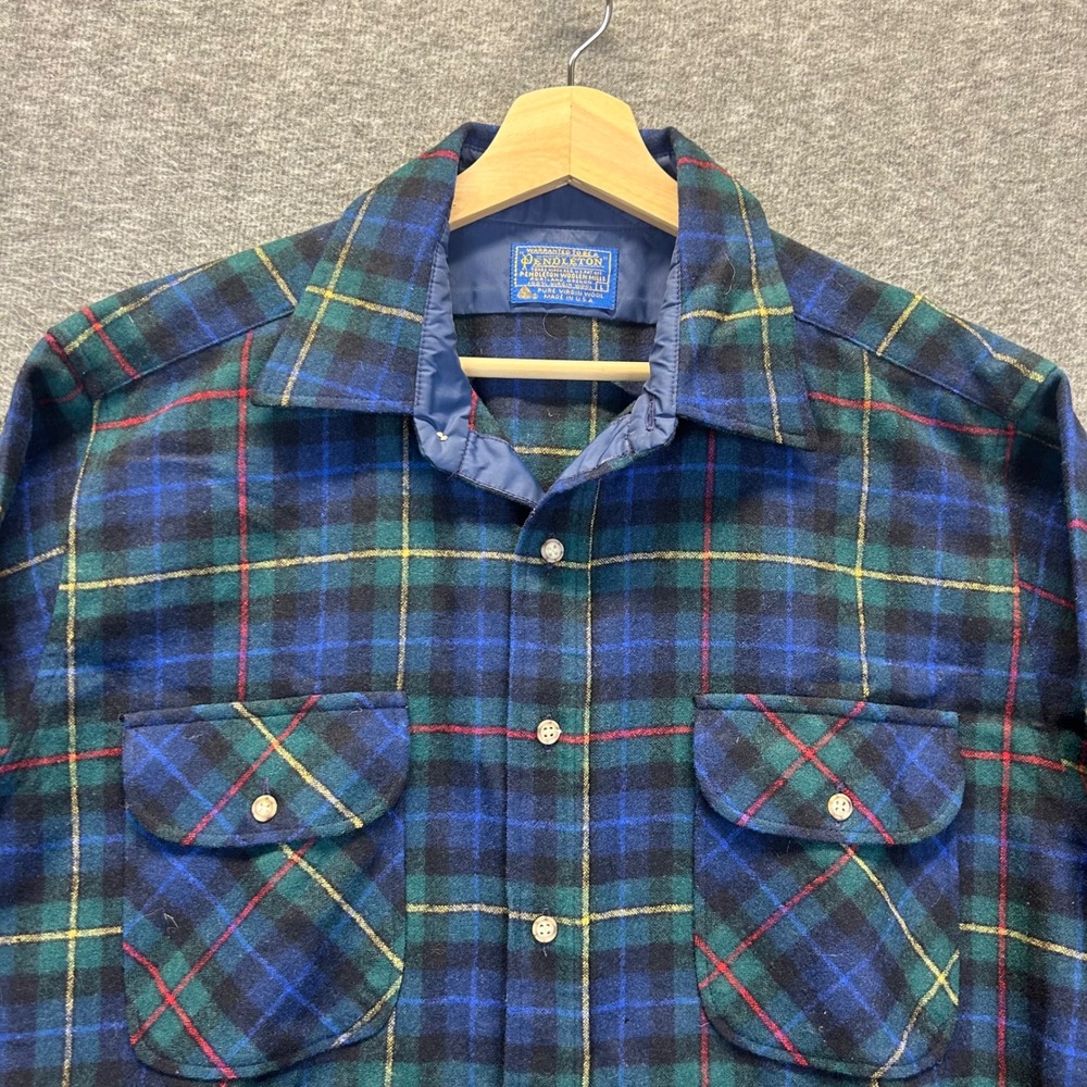 Pendleton Mens Board Shirt L Smith Tartan Plaid 100% Virgin Wool Made in USA
